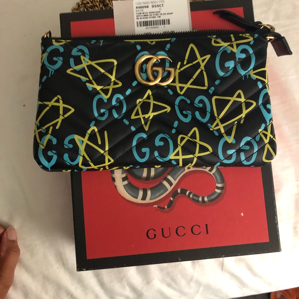 Almost brand new Gucci ghost small bag